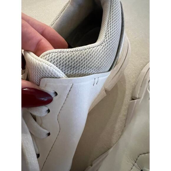 On Cloud -The Rodger advantage all white Mens size 9.5 - Picture 5 of 9